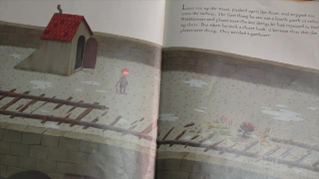 Thumbnail image for Lunenburg Story Time - The Books We Love - S4 Ep15