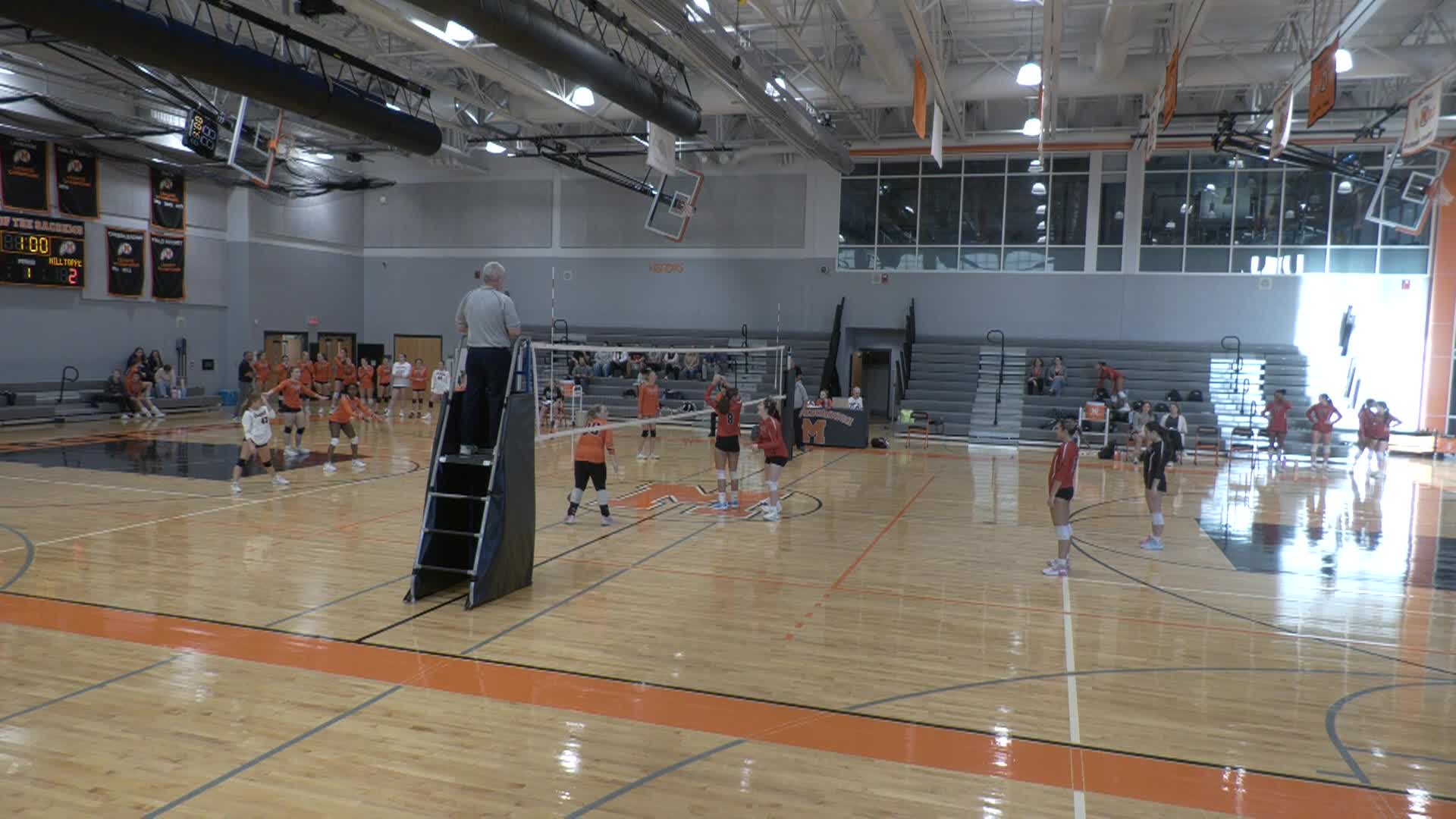 V volleyball vs Durfee 2024-10-02