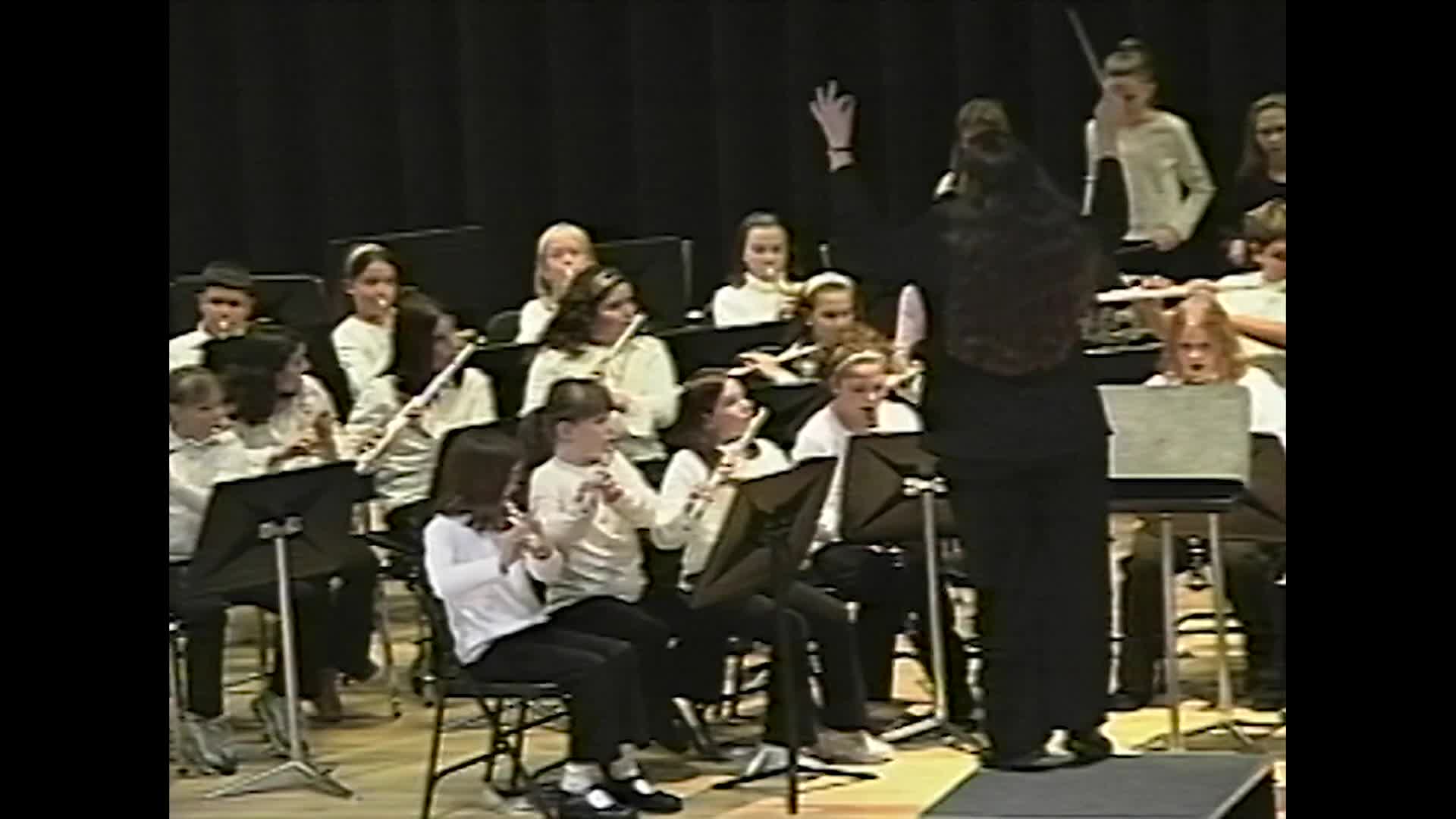 MET Classics: HBB Gr 4 & 5 Holiday Concert 12/6/2003