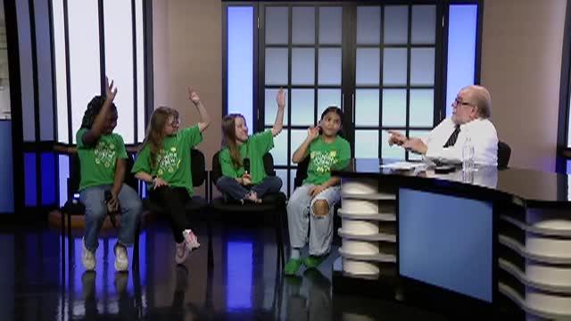 Thumbnail image for Pete on the Street E 204 - Junior Girl Scouts