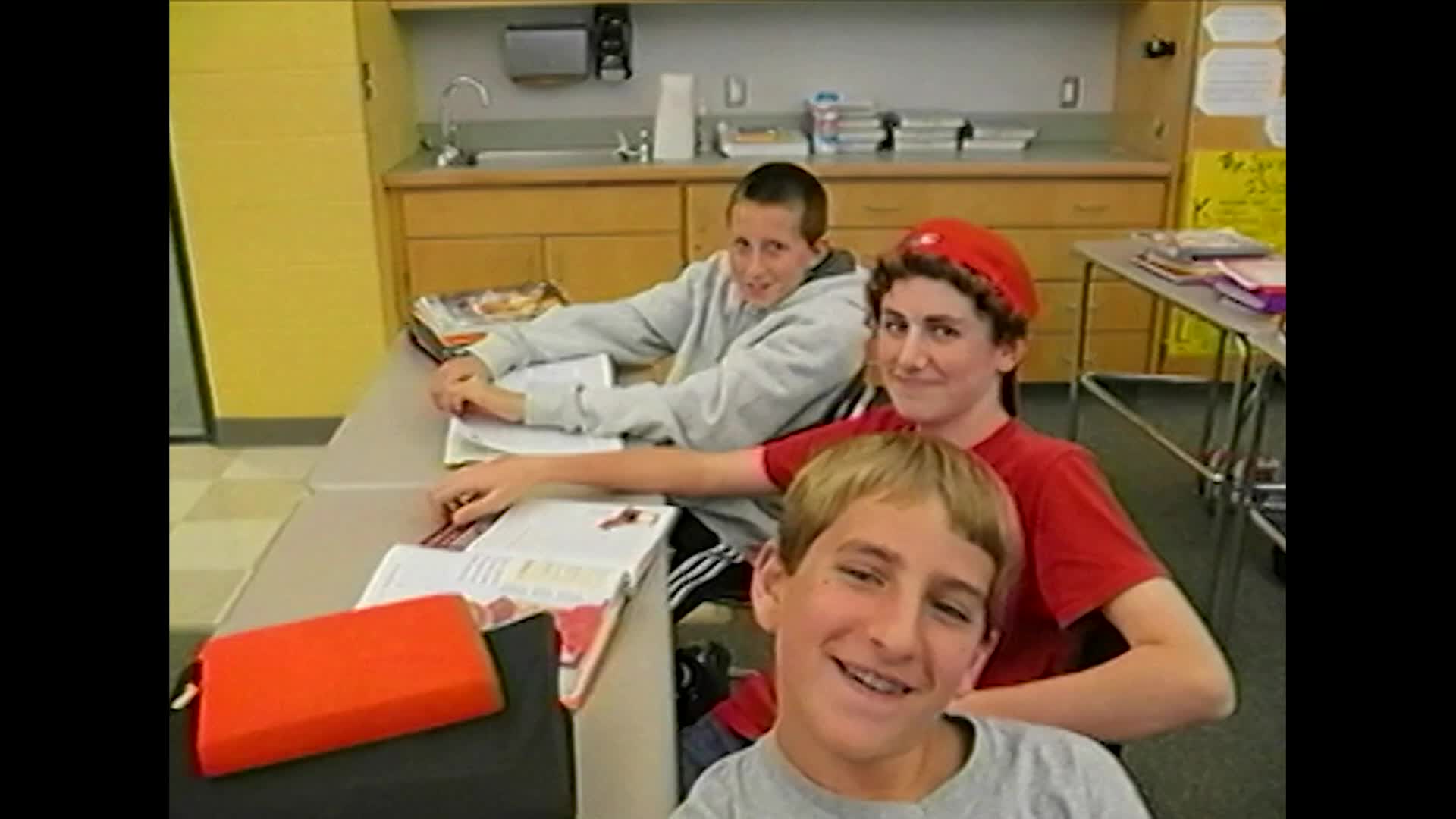 Thumbnail image for MET Classics: NMS 8th grade slideshow - June 2009